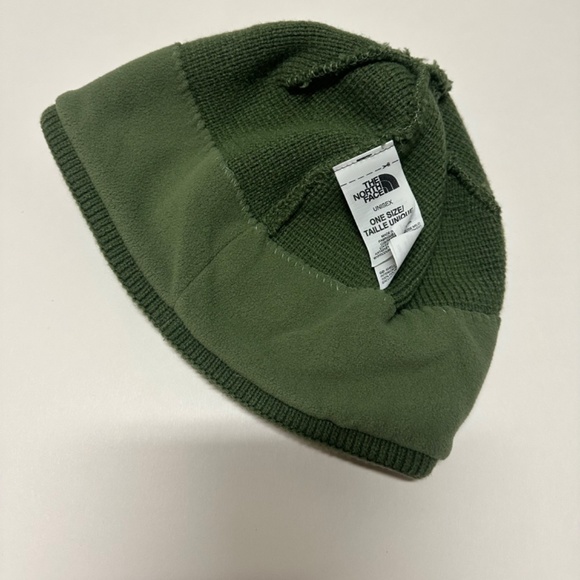 The North Face Bones Beanie - Picture 3 of 4